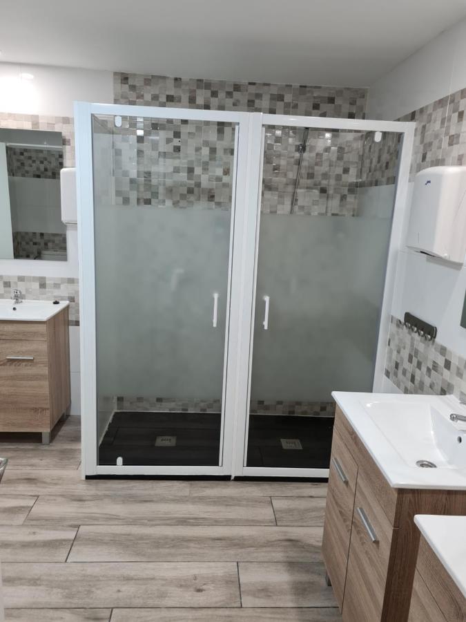 Hostel M-A Rooms Mate Мадрид Екстериор снимка