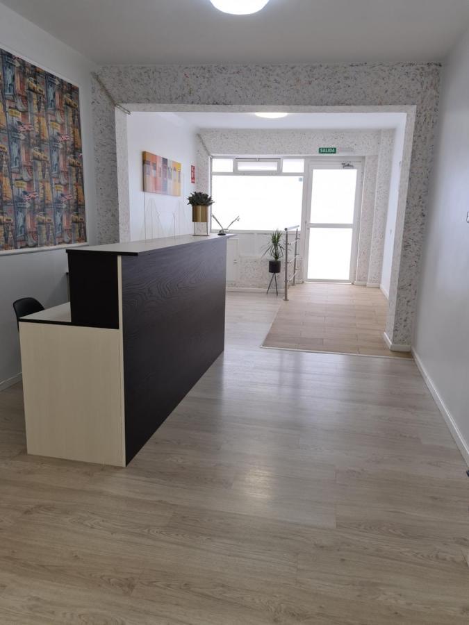 Hostel M-A Rooms Mate Мадрид Екстериор снимка